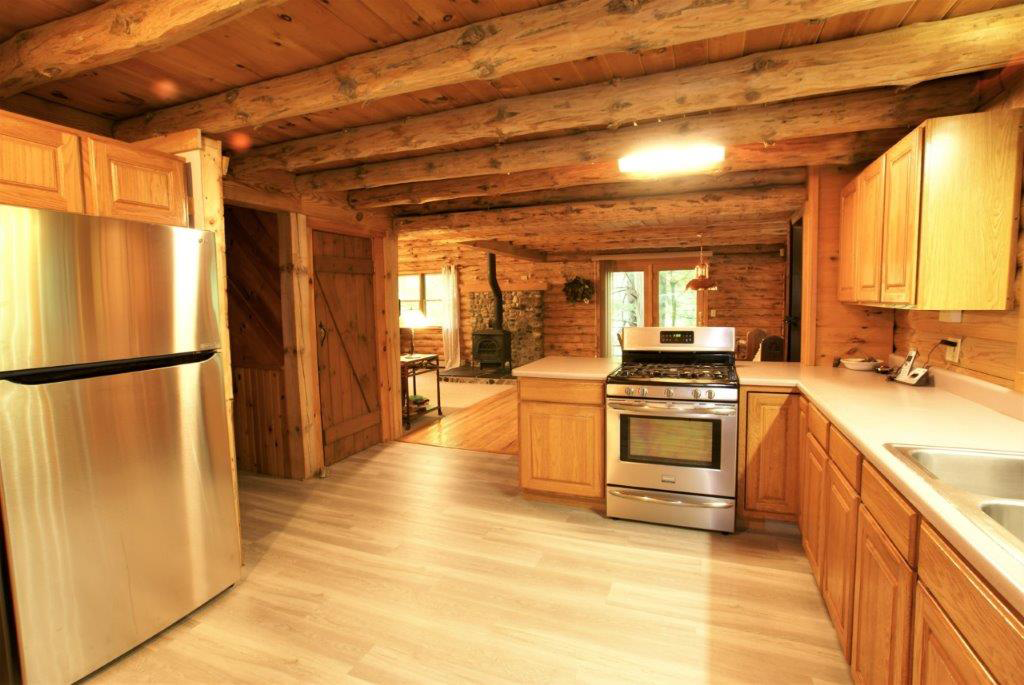 Waterfall Wooded Privacy Kitchen